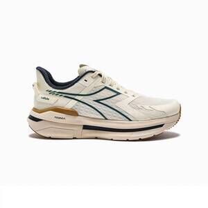NEW DIADORA men's cellula running shoes in sugar swizzle/eggnog